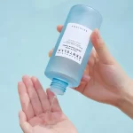 Centella Hyalu-Cica Brightening Toner 210ml - SKIN1004 - Imagen 2