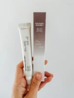 Black Rice Bakuchiol Eye Cream 20ml - HaruHaru Wonder - Imagen 3