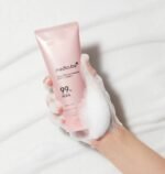 PDRN Pink Niacinamide Whip Cleanser 120ml - Medicube